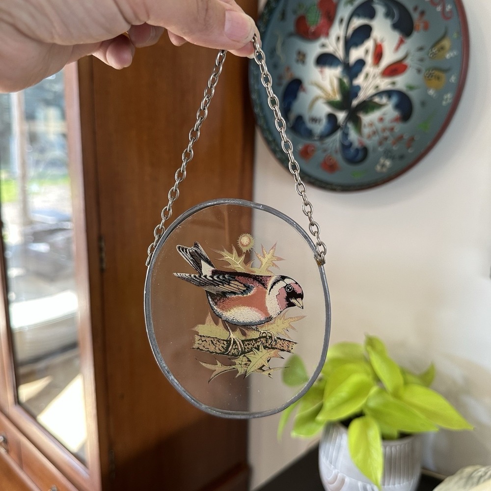 VTG Glass Finch Bird Scene Window Sun Catcher 7" Cotttagecore 70's Retro Decor